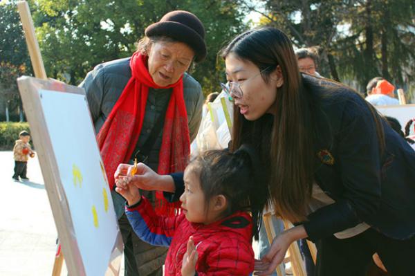 12203 2020你好——秀水學(xué)院本科校區(qū)聯(lián)合柵堰社區(qū)開展喜迎新年活動(dòng)-許建冬3_副本.jpg